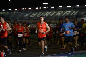 BIB: 26830, 21069, 04547, 22515
                            <button type="button" onclick="openModal(10860419)" class="btn btn-primary btn-sm float-right btn-popup" data-toggle="modal" data-target=".modal-high-quality">
                        <i class="fas fa-shopping-cart"></i> Add to Cart
                    </button>
                                            <button type="button" onclick="isThisMe(10860419, true)" class="btn btn-success btn-sm float-right btn-popup btn-isme hidden" data-toggle="tooltip" data-placement="bottom" title="นี่คือรูปของคุณใช่ไหม คลิกที่นี่เพื่อเอาเข้าอัลบั้ม">
                        <i class="fas fa-plus"></i> Add to album
                    </button>
                    <button type="button" onclick="isThisMe(10860419, false)" class="btn btn-warning btn-sm float-right btn-popup btn-isnotme hidden">
                        <i class="fas fa-ban"></i> Remove from album
                    </button>